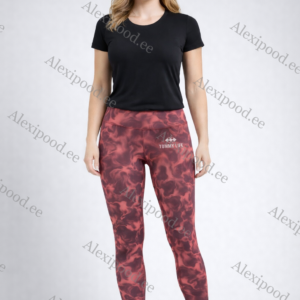 Naiste mustriga retuusid