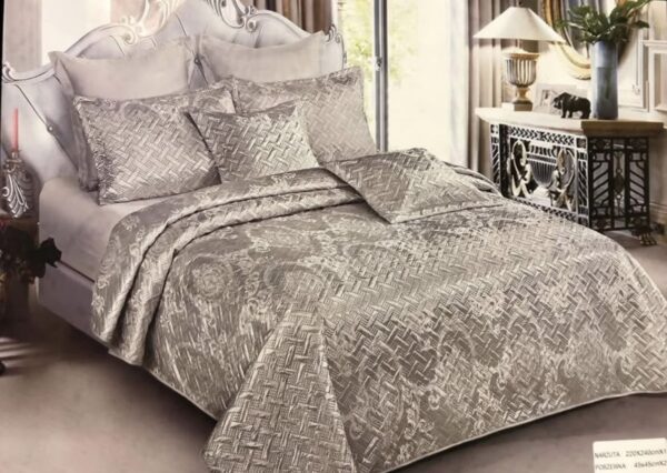 Voodikate 220×240, kaks padjapüüri 45x45