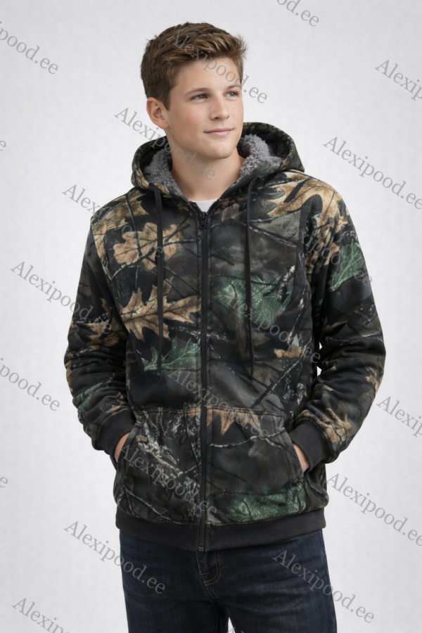 IMG_7126 Meeste soe kapuutsiga pusa