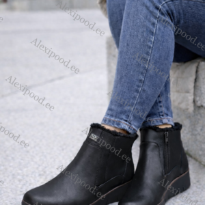 IMG_8493 Naiste voodriga poolsaapad