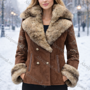 Elegantne talvejope kunstkarusnahaga