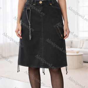 Naiste must teksaseelik