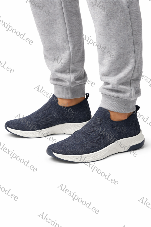 Meeste sportlikud vabaajajalatsid (suurused 41-46)