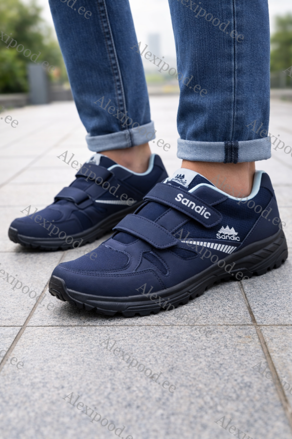 Meeste takjakinnitusega jalanõud ( suurused 47-49)