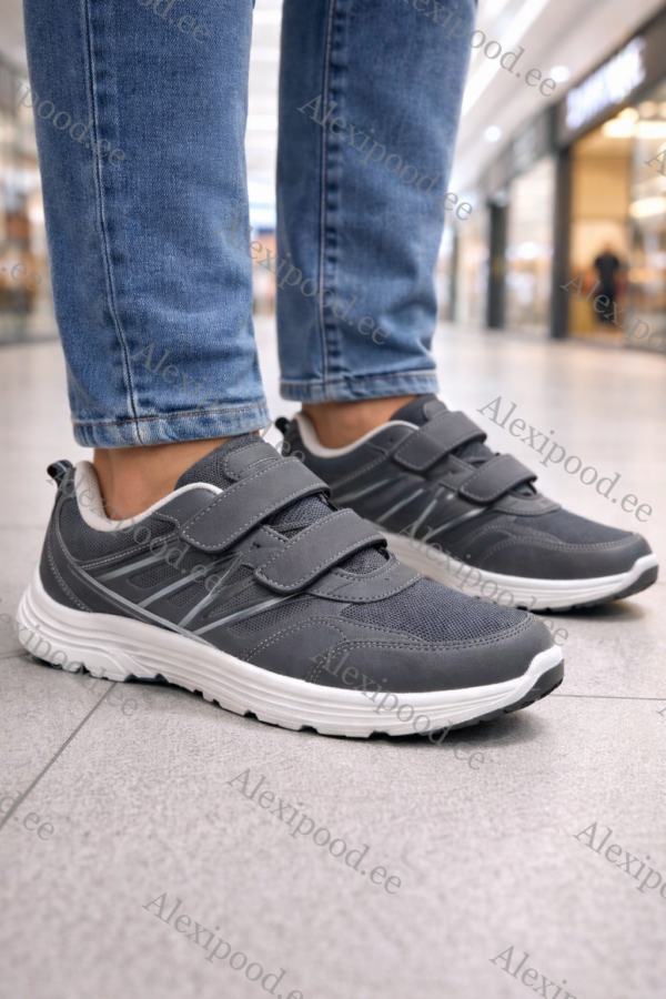 Meeste takjakinnitusega jalanõud ( suurused 41-49)